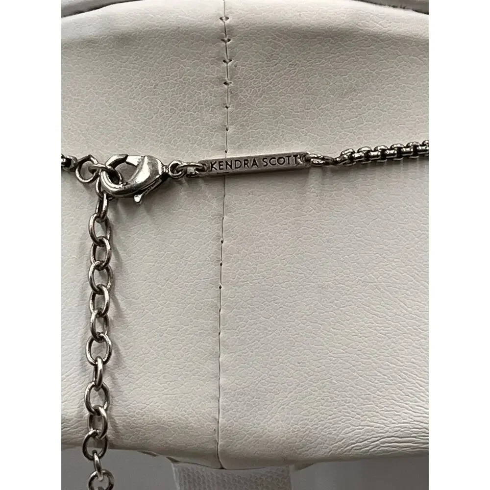 Kendra Scott Kimmy Gray Pearl Arrowhead Antique Silver‎ Pendant Necklace